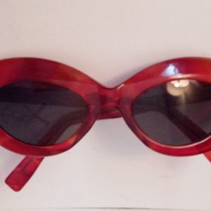 New Vintage Faux Tortoise Cateye Sunglasses NOS